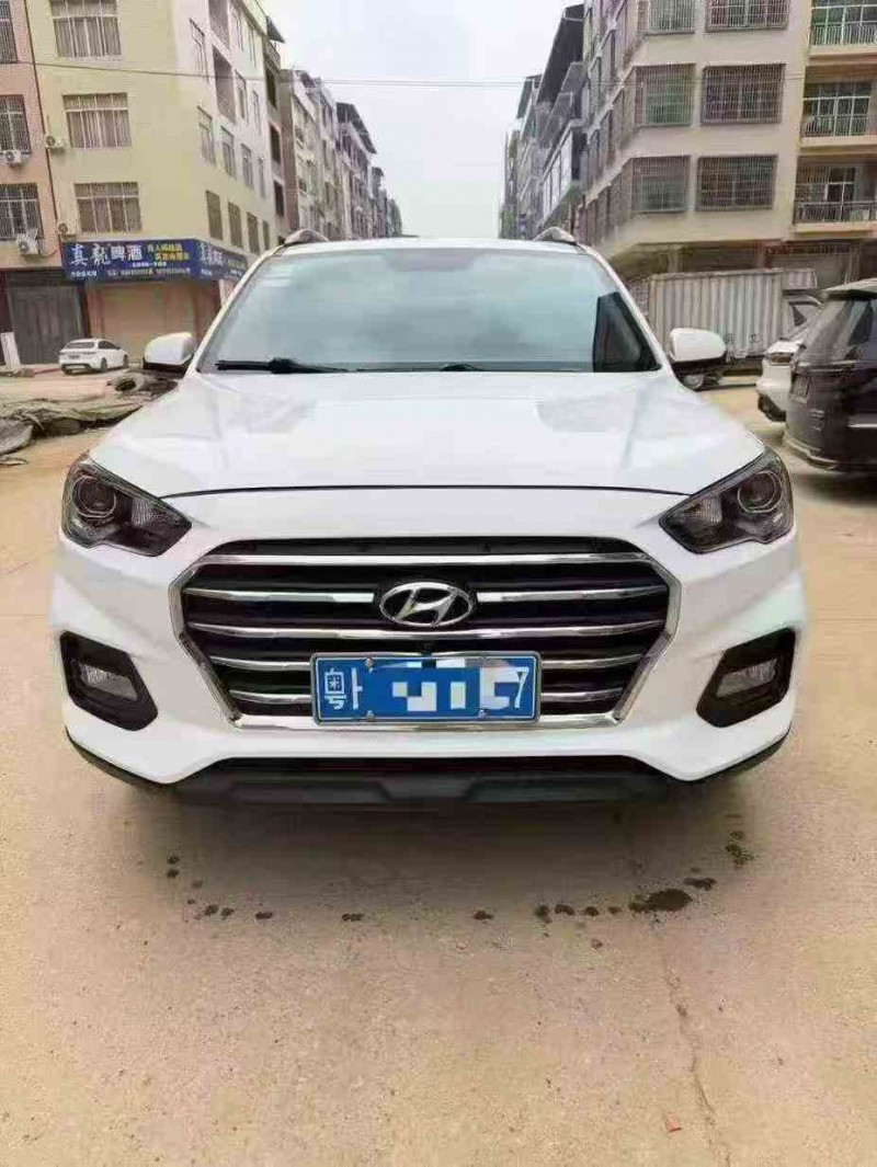 贵港18年现代i301