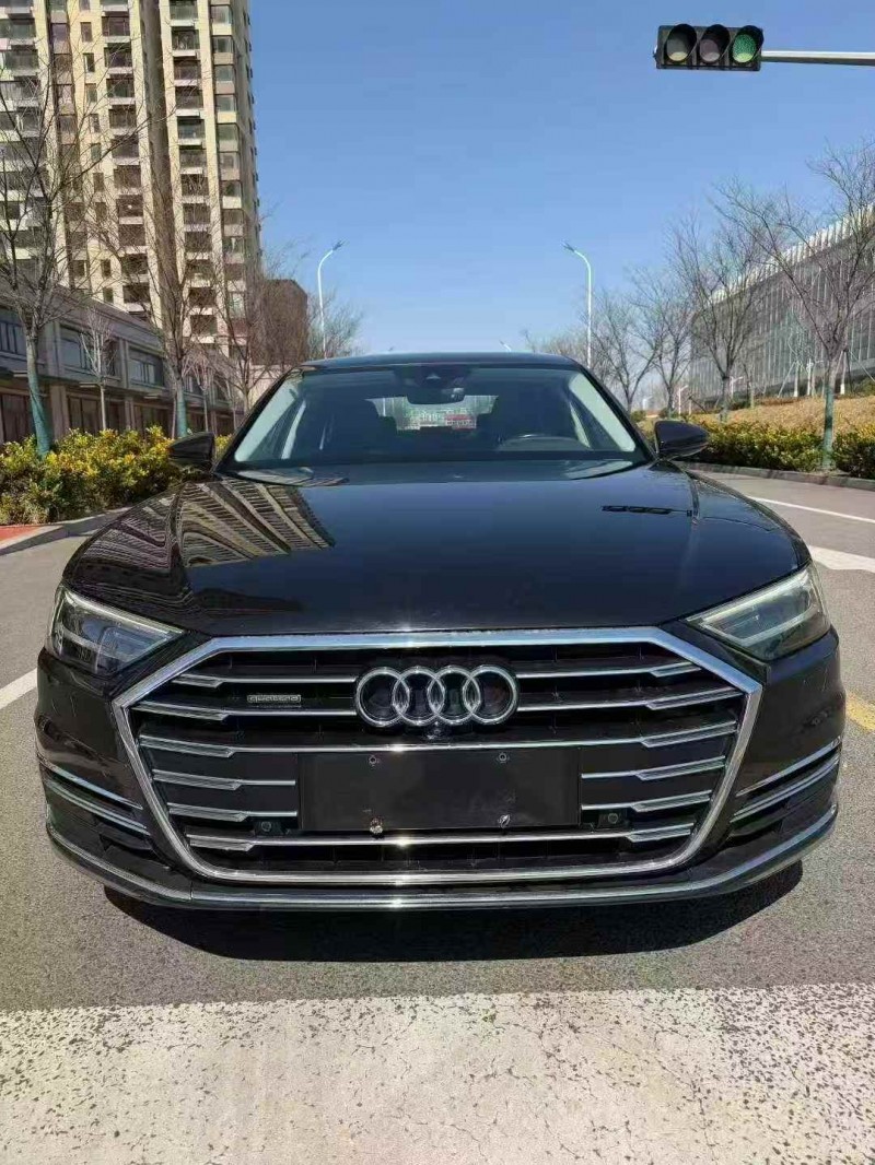 潍坊18年奥迪A8L1
