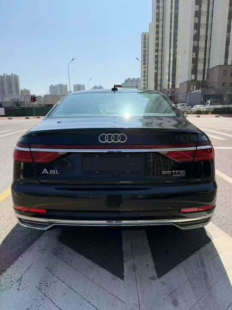 潍坊18年奥迪A8L9