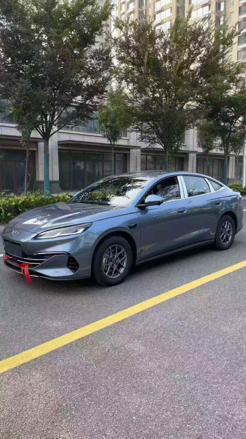 濟寧25年比亞迪海豹2