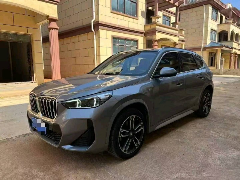 九江23年宝马X12