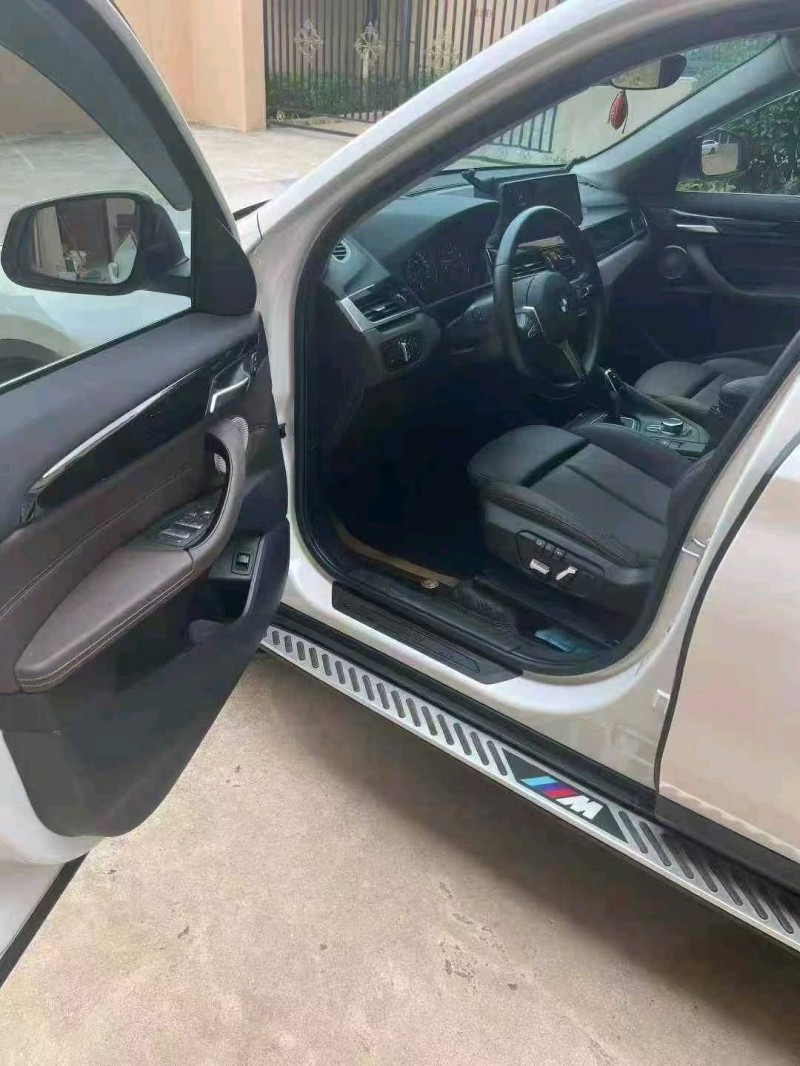 防城港22年宝马X17