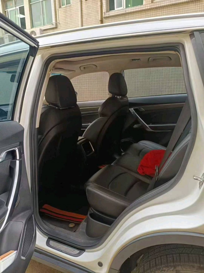 廣州21年吉利博越5