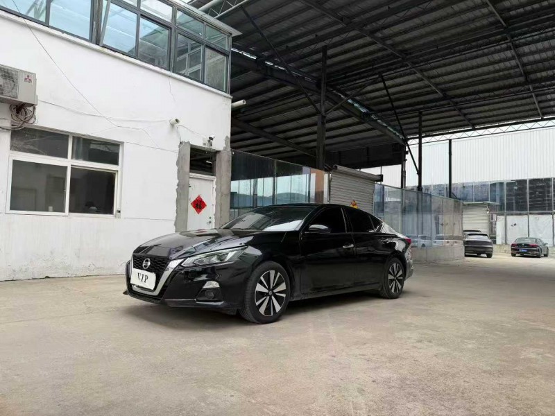 徐州22年日产天籁2