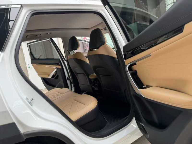 徐州24年吉利博越7