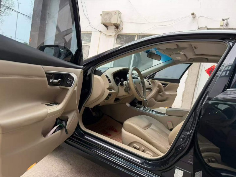 徐州14年日产天籁4