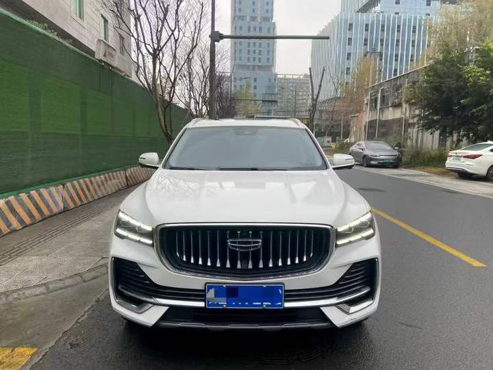 成都23年吉利星越1