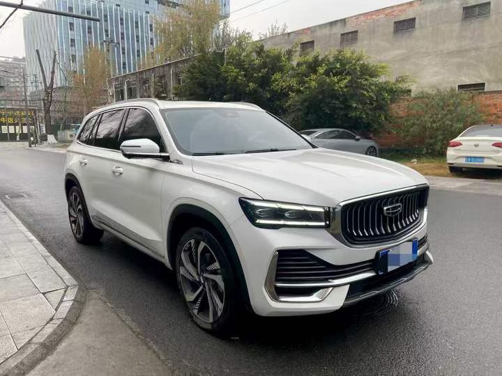 成都23年吉利星越2