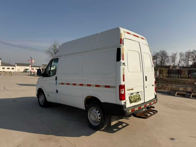 徐州23年江铃特顺8