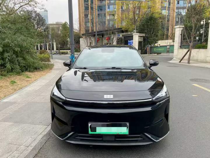 成都24年吉利银河1