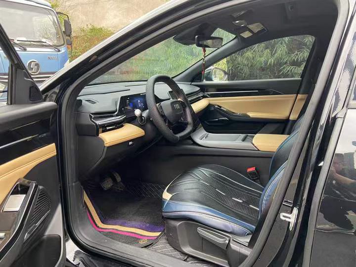 成都24年吉利银河4