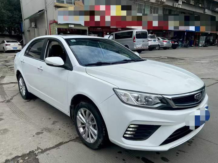 成都21年吉利远景2