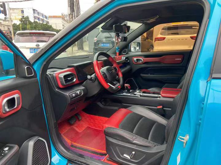 成都21年吉利icon4