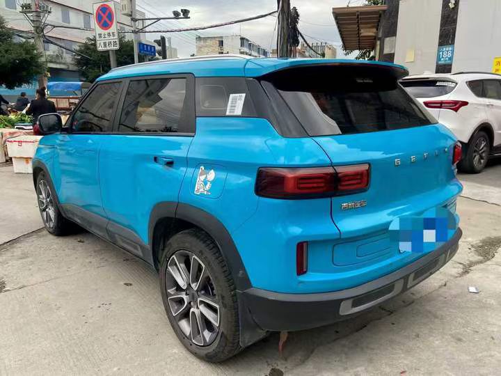 成都21年吉利icon7