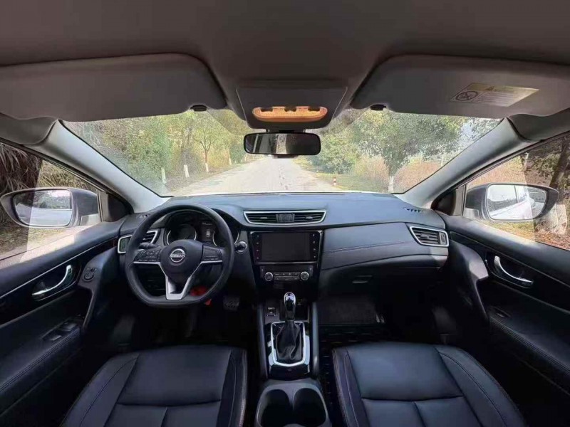 九江24年日產逍客5