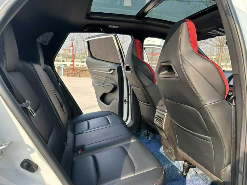 徐州25年長安汽車逸動6