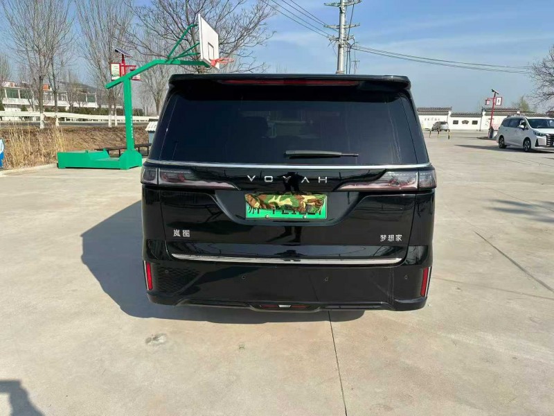 徐州24年岚图汽车梦想家9