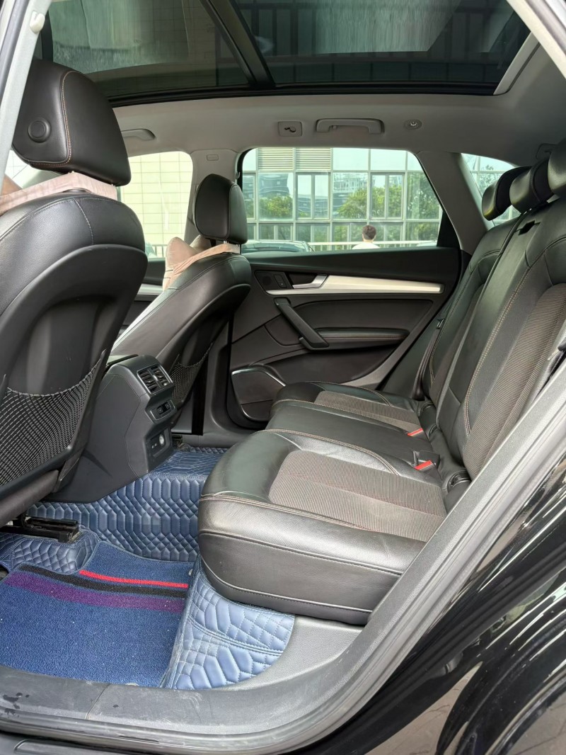 佛山19年奥迪Q56