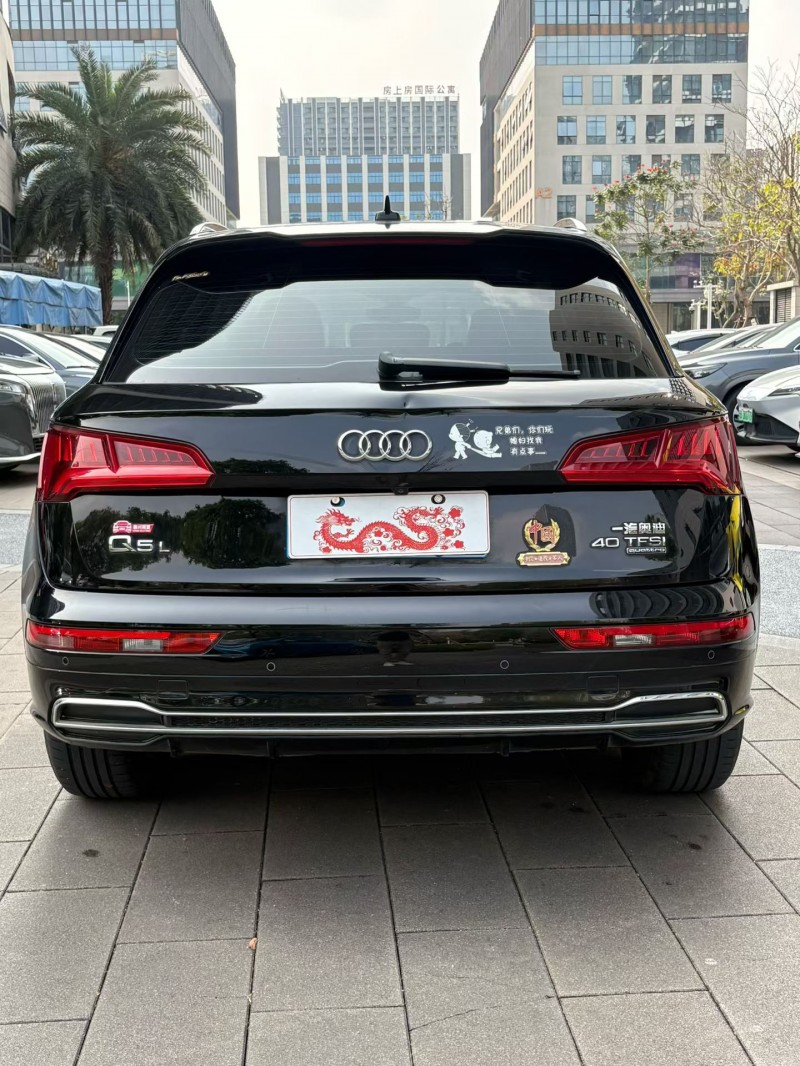 佛山19年奥迪Q59