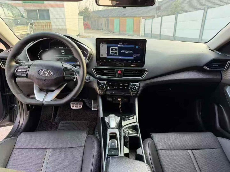 东营21年现代菲斯塔4