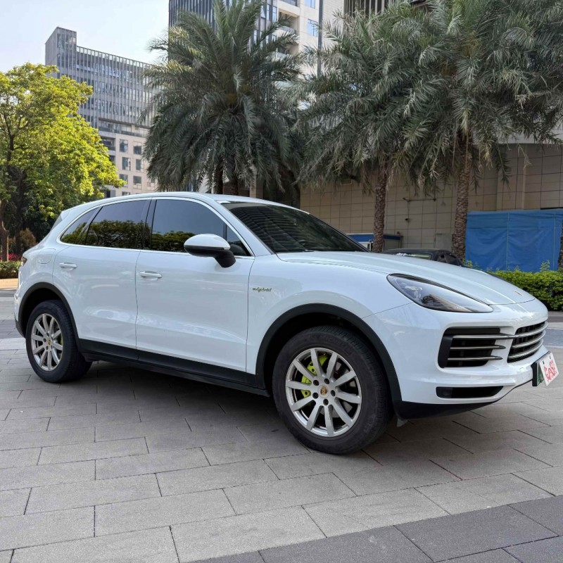 佛山21年保时捷卡宴2