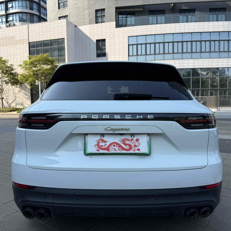 佛山21年保时捷卡宴9