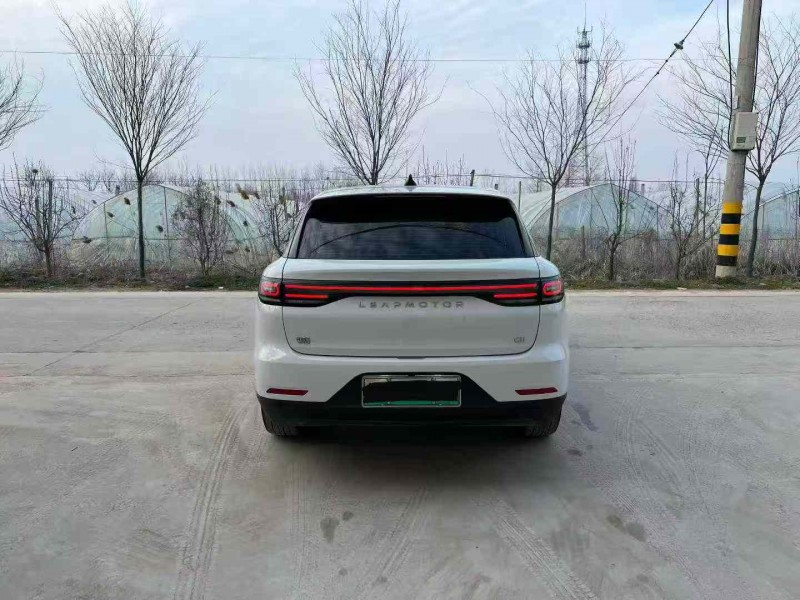 徐州24年零跑汽车C119