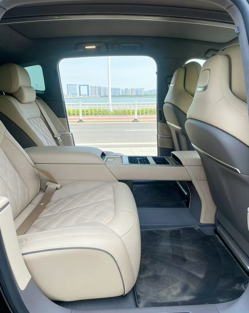 厦门25年蔚来ET94