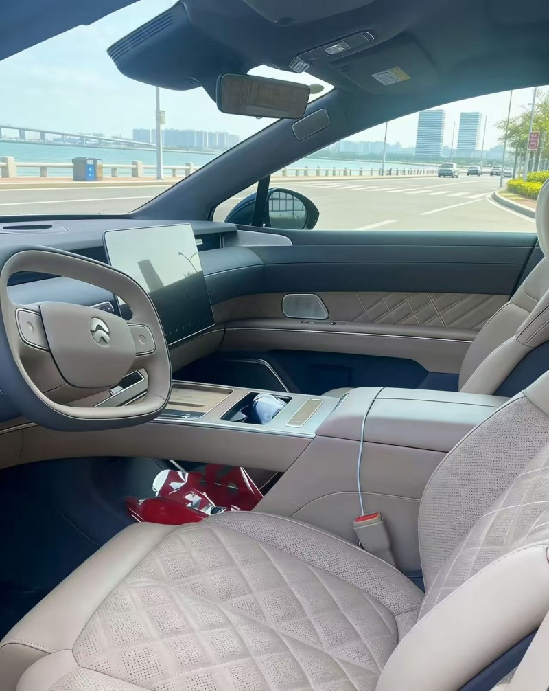 厦门25年蔚来ET95