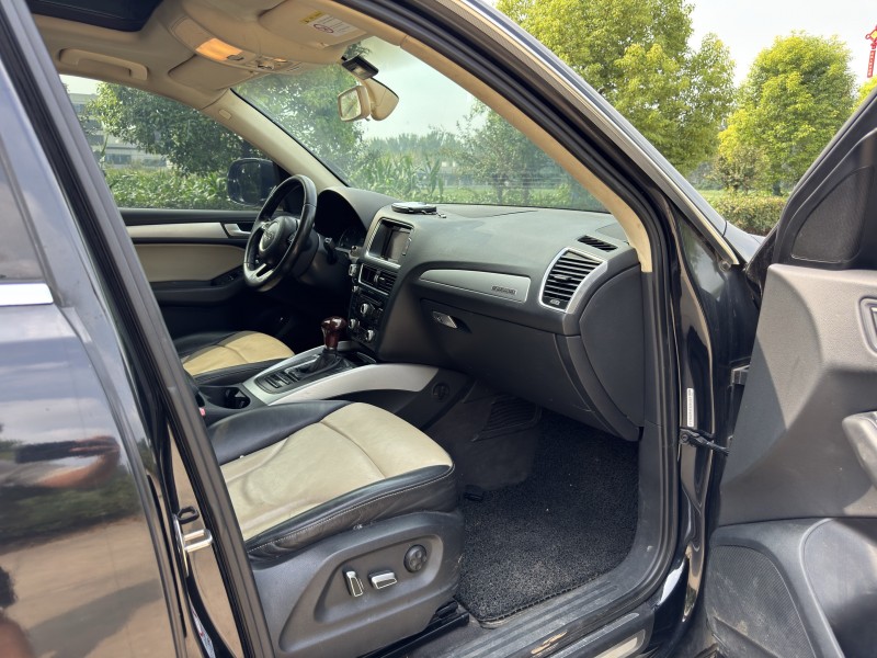 盐城15年奥迪Q59