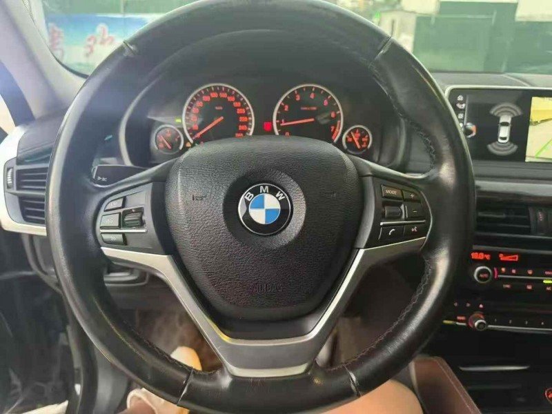 东营17年宝马X68