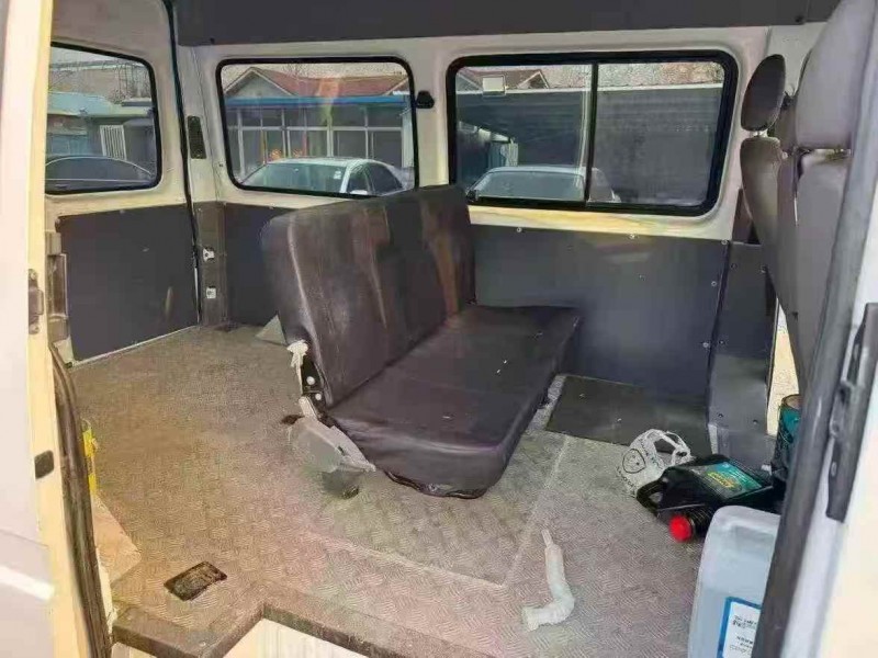 济宁19年江铃特顺4