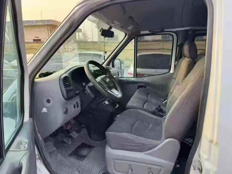 济宁19年江铃特顺6