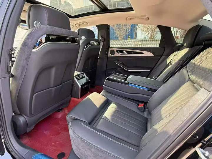 煙臺24年紅旗H96