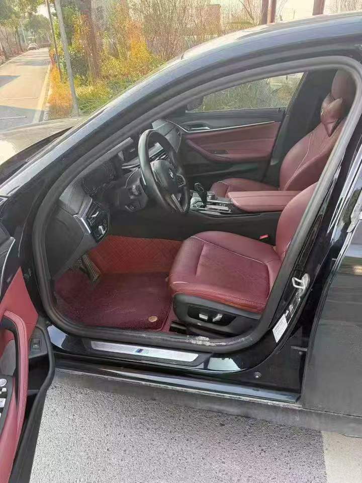 嘉兴22年宝马5系3