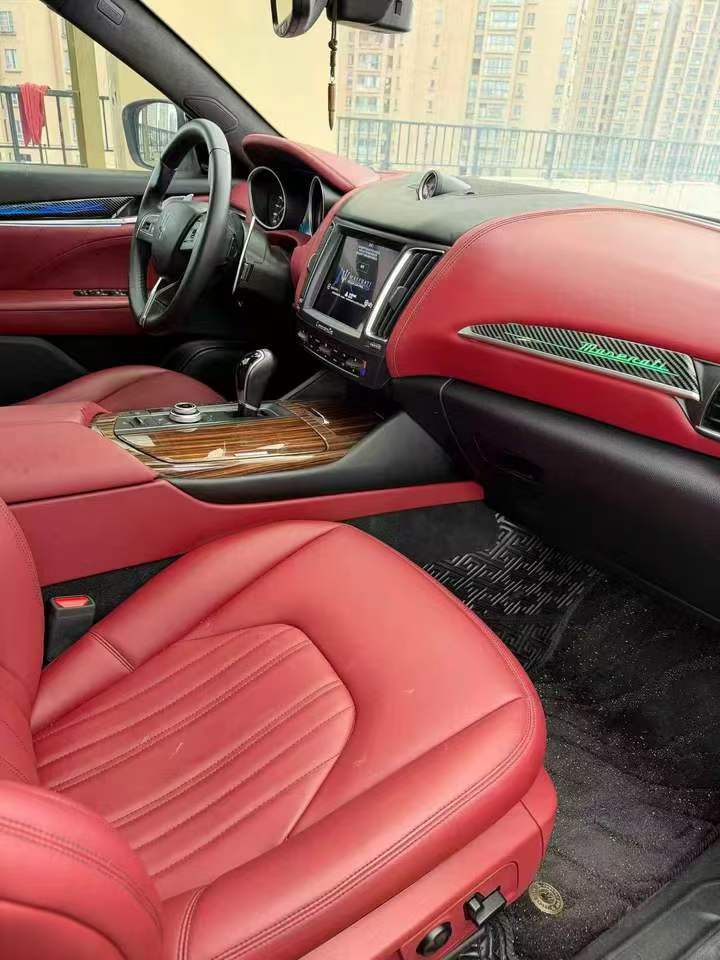 南通17年瑪莎拉蒂Levante6