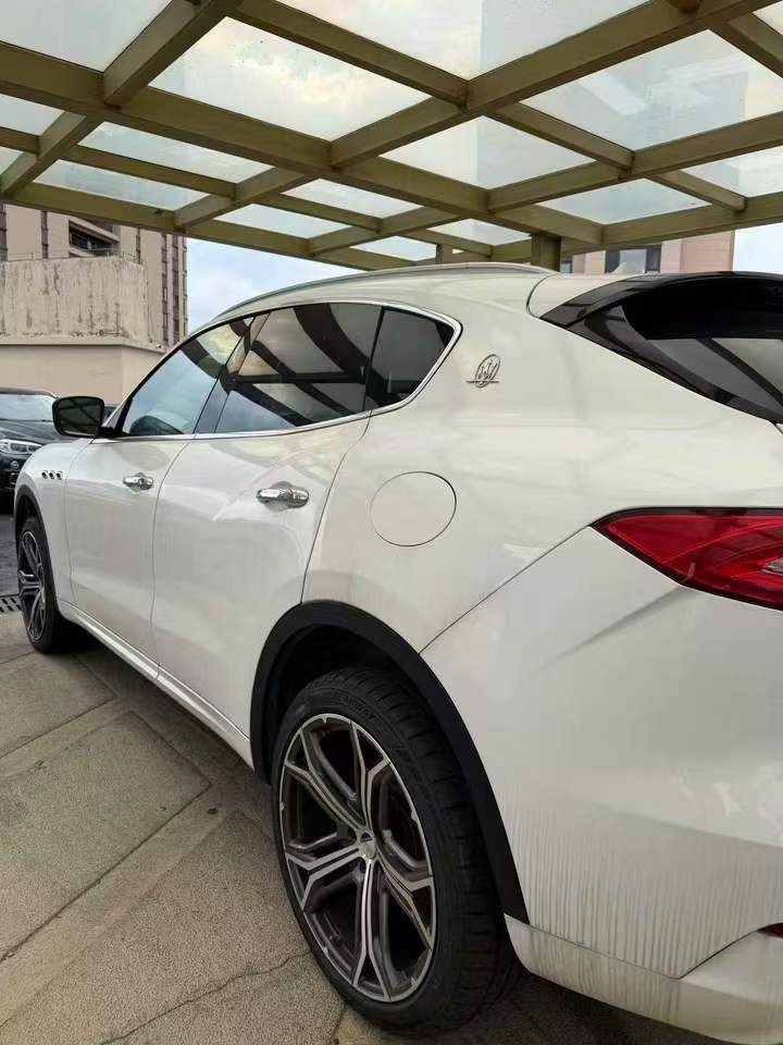 南通17年瑪莎拉蒂Levante7