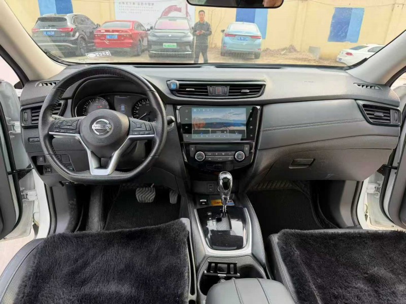 徐州24年日產奇駿2