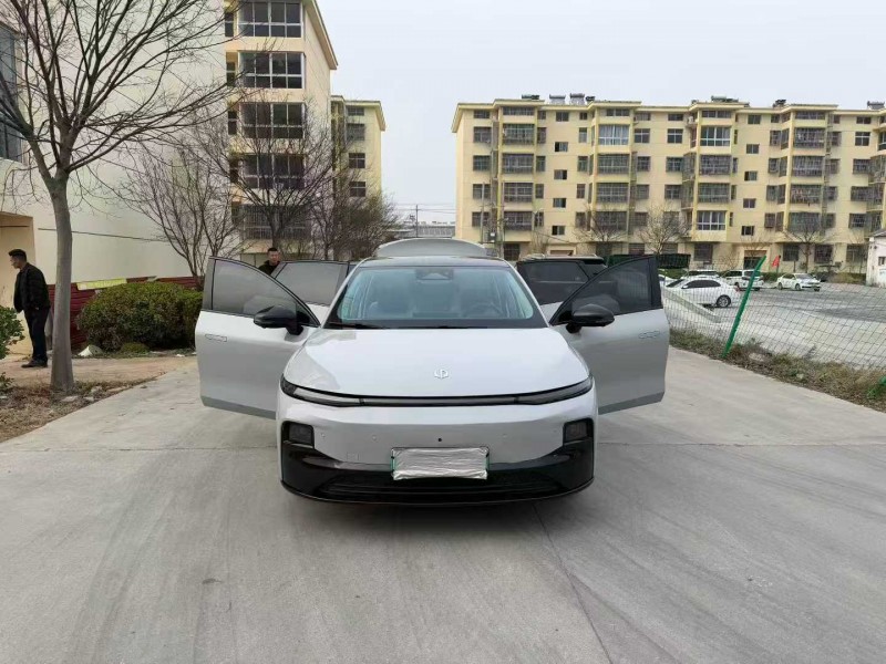 徐州25年零跑汽车B107