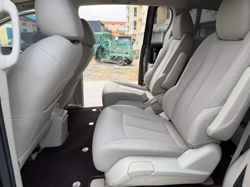 徐州22年别克GL85