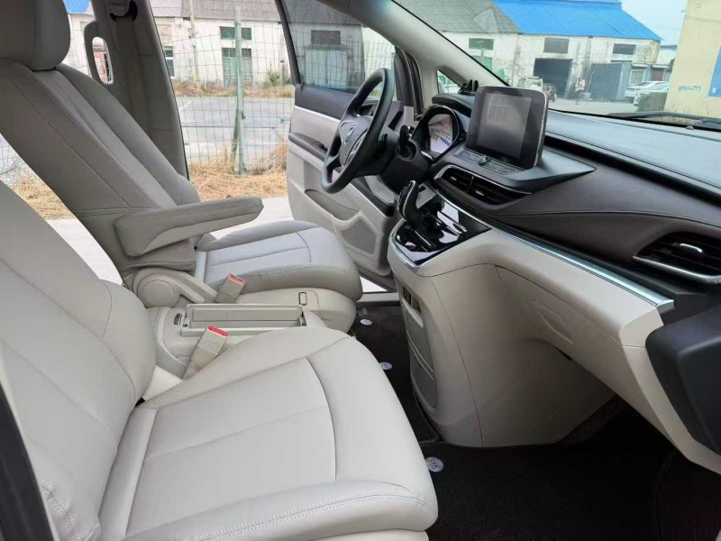 徐州22年别克GL86