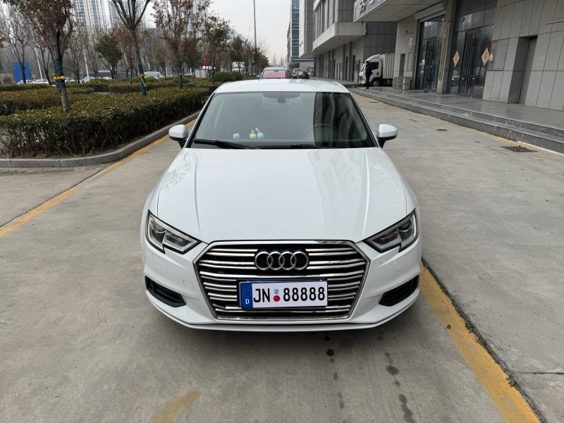 济宁19年奥迪A31