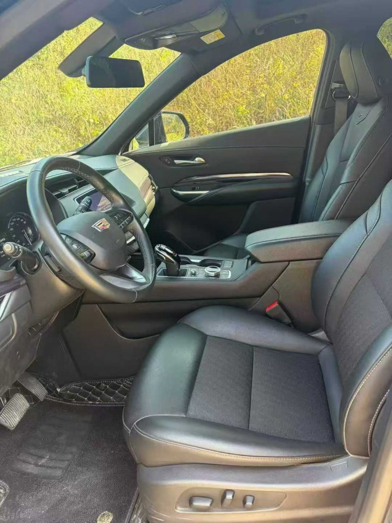 桂林23年凱迪拉克XT44