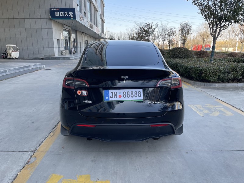 济宁23年特斯拉MODEL Y6