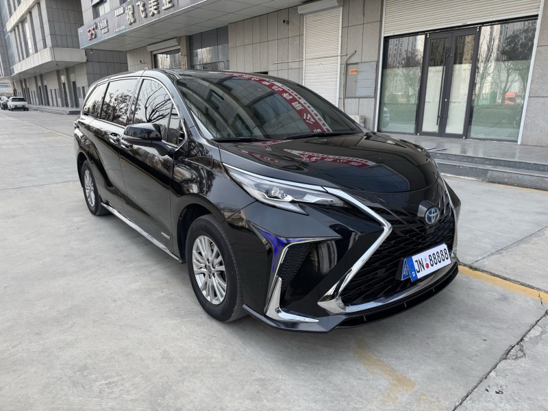 枣庄22年丰田塞纳6