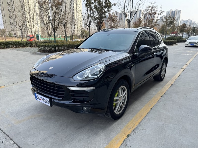 淄博16年保时捷卡宴2