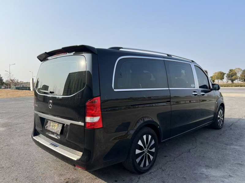 盐城22年奔驰威霆6