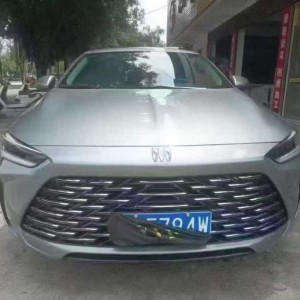 南宁24年别克君威