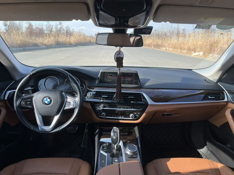 盐城18年宝马5系5