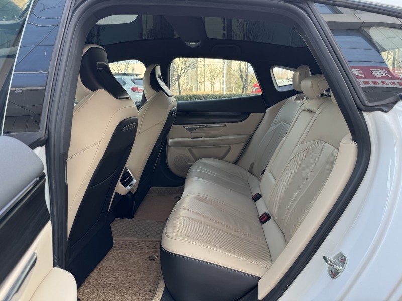 济宁21年小鹏汽车p75